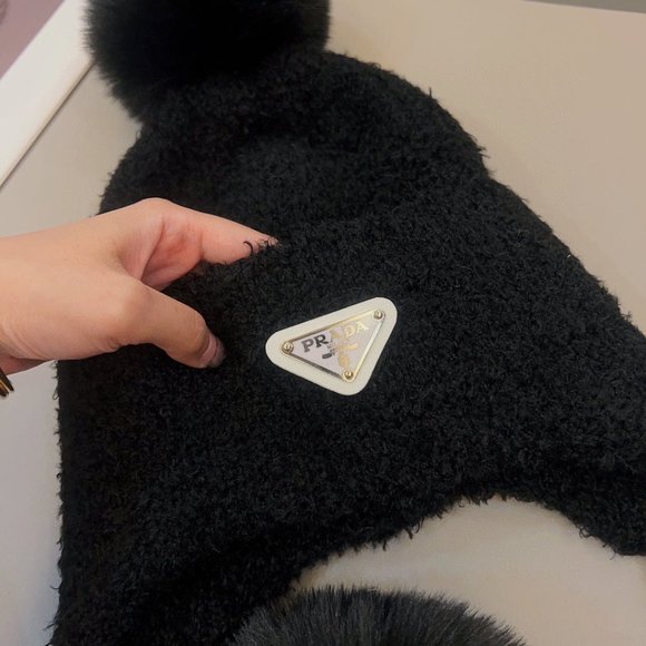 ๐โจAUTHENTICโจ๐Prada hat - Picture 7 of 8
